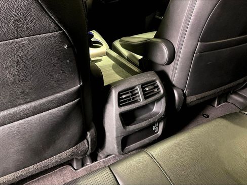 Used 2023 Honda Ridgeline RTL-E image 12