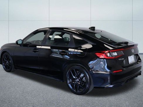 Used 2022 Honda Civic Sport image 3