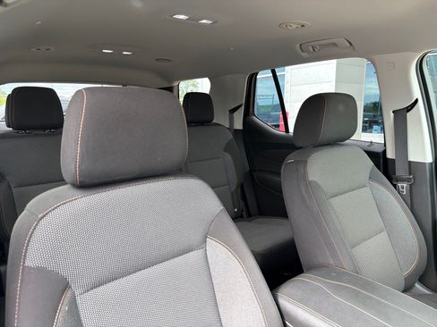 Used 2018 Chevrolet Traverse LT AWD/4WD image 35