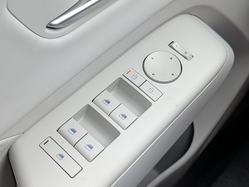 New 2026 Hyundai Kona Limited AWD/4WD image 12