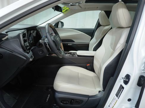 Used 2025 Lexus RX 350 Premium Plus w/ Convenience Package image 12