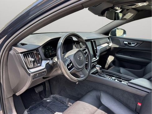 Used 2019 Volvo S60 T6 Momentum AWD/4WD image 6