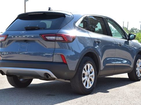 Used 2023 Ford Escape Active AWD/4WD image 5