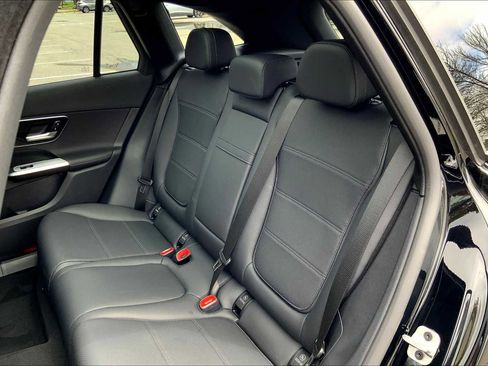 Certified 2025 Mercedes-Benz GLC 300 4MATIC image 13