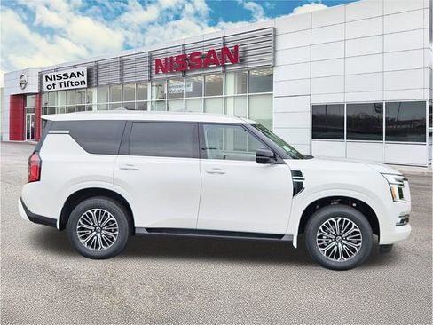 New 2026 Nissan Armada Platinum image 3