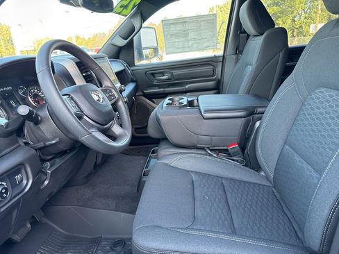 Used 2025 RAM 1500 Tradesman AWD/4WD image 10