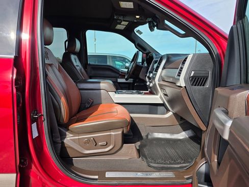 Used 2019 Ford F350 King Ranch w/ King Ranch Ultimate Package image 41