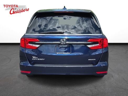 Used 2023 Honda Odyssey Touring image 6