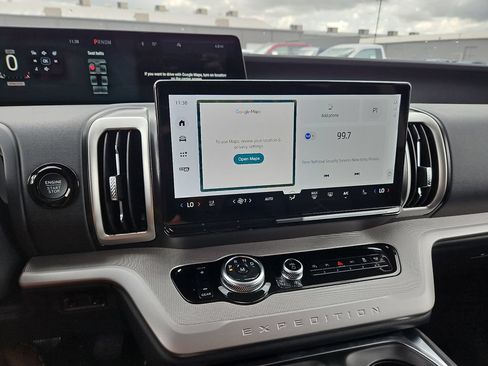 New 2027 Ford Expedition Max Active RWD image 25