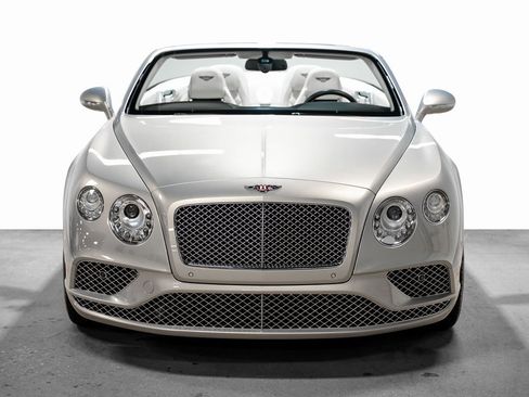 Used 2017 Bentley Continental GT image 6