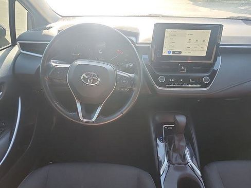 Used 2023 Toyota Corolla SE FWD image 6