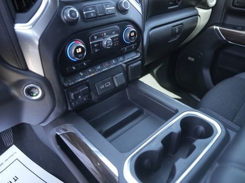 Used 2020 Chevrolet Silverado 1500 LT Trail Boss image 27