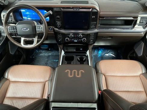 Used 2025 Ford F350 King Ranch image 22