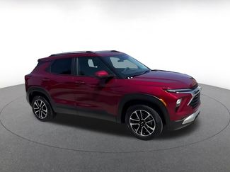 Used 2025 Chevrolet TrailBlazer LT FWD video 2