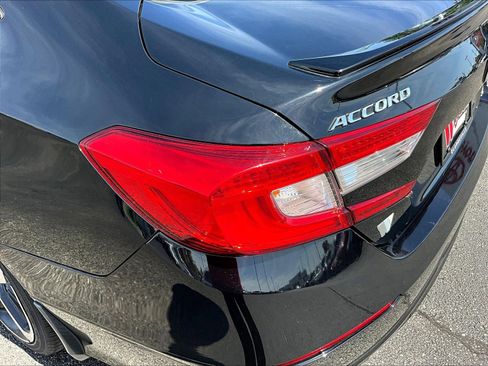 Used 2019 Honda Accord Sport image 22