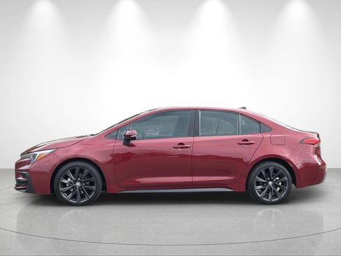 Used 2023 Toyota Corolla XSE FWD image 2