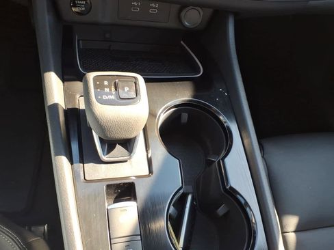 Certified 2026 Nissan Rogue SL AWD/4WD image 13