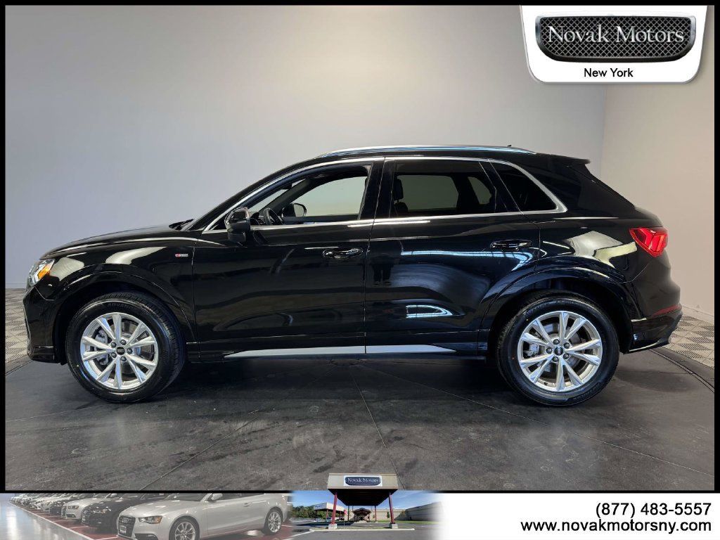 Used 2022 Audi Q3 2.0T Premium Plus AWD/4WD image 5