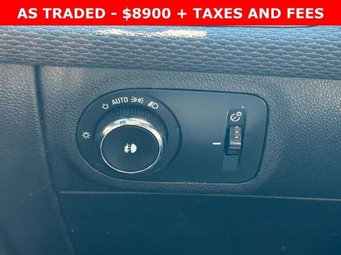 Used 2018 Chevrolet Cruze LT w/ Convenience Package image 20