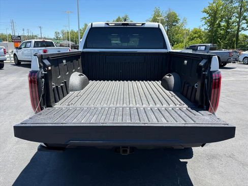 Used 2025 Toyota Tundra TRD Pro AWD/4WD image 28