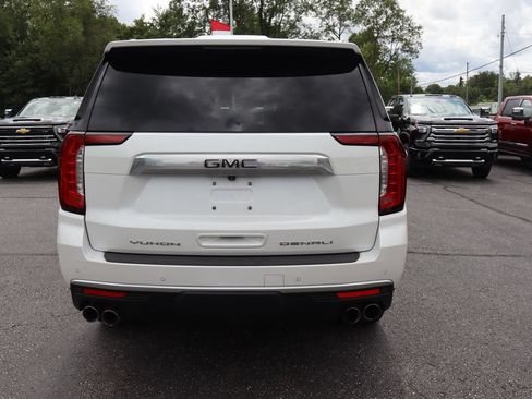 Used 2024 GMC Yukon XL Denali w/ LPO, Floor Liner Package AWD/4WD image 43