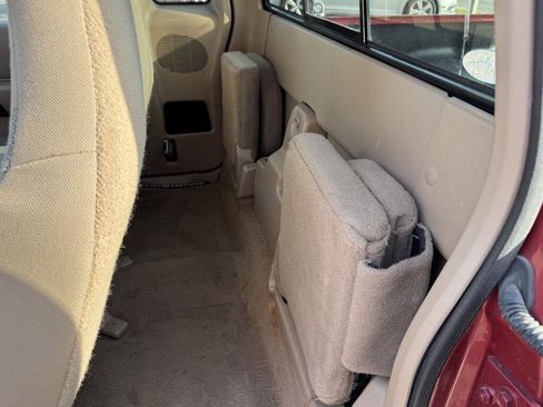 Used 2000 Ford Ranger XL image 9