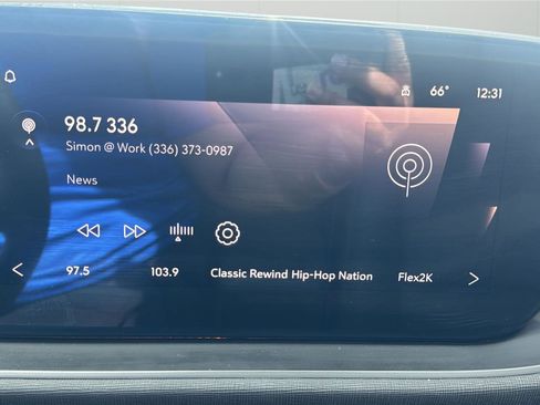 Used 2025 Buick Envista Sport Touring FWD image 17