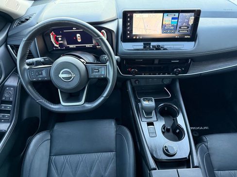 Certified 2024 Nissan Rogue Platinum image 24