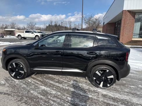 New 2026 Nissan Kicks SR w/ Cold Weather Package AWD/4WD image 28