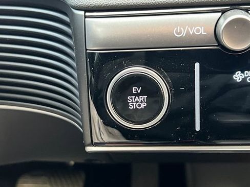 New 2026 Hyundai Ioniq 5 SEL image 23