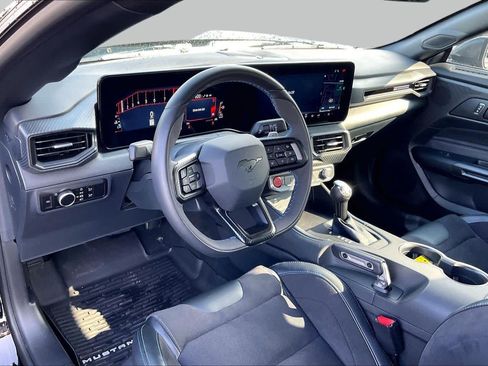 Certified 2025 Ford Mustang Dark Horse RWD image 12