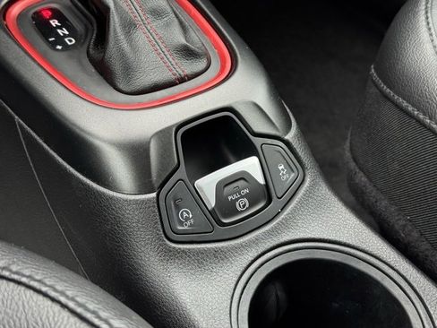 Used 2019 Jeep Compass Trailhawk w/ Leather Interior Group image 16