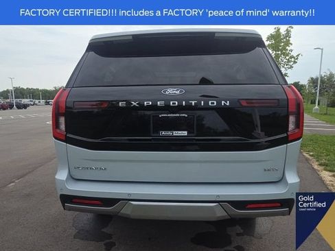 Used 2025 Ford Expedition Max Platinum AWD/4WD image 13