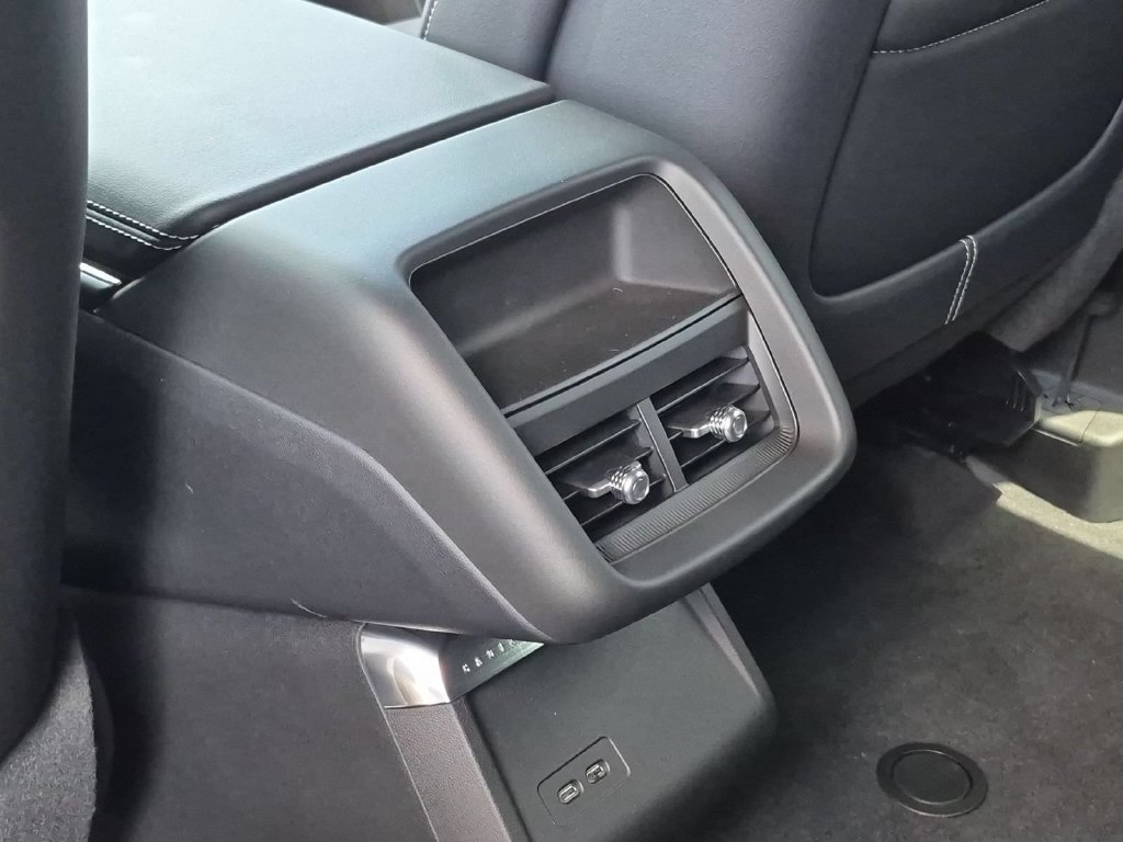 Used 2026 Cadillac Lyriq Luxury AWD/4WD image 21