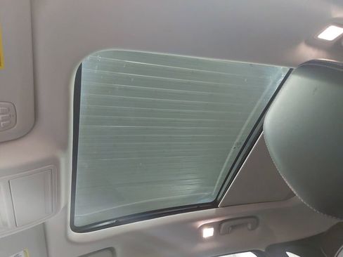 Used 2025 Ford Escape Platinum w/ Premium Technology Package image 62