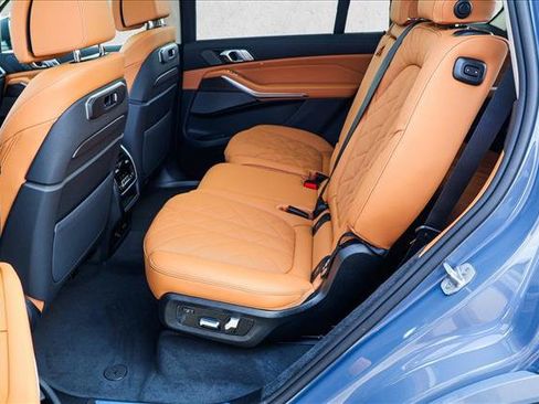 New 2027 BMW X7 xDrive40i AWD/4WD image 19