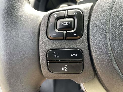Used 2024 Lexus IS 300 w/ Premium Package RWD image 21