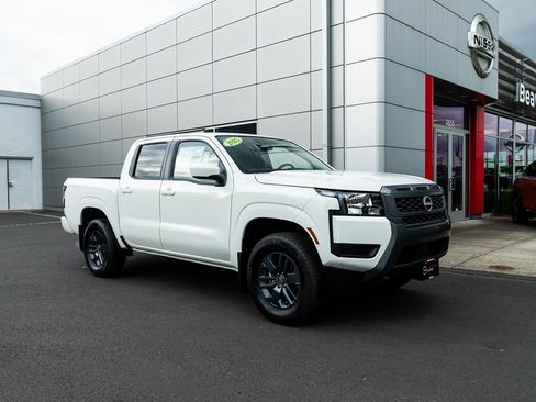 New 2025 Nissan Frontier SV image 26