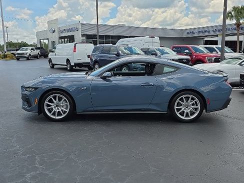 Certified 2025 Ford Mustang GT Premium image 9