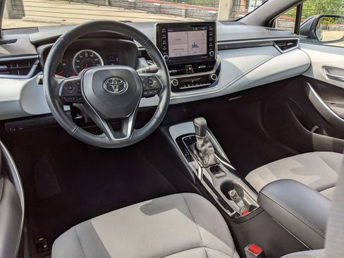 Used 2021 Toyota Corolla SE w/ Carpet Mat Package (TMS) FWD image 12