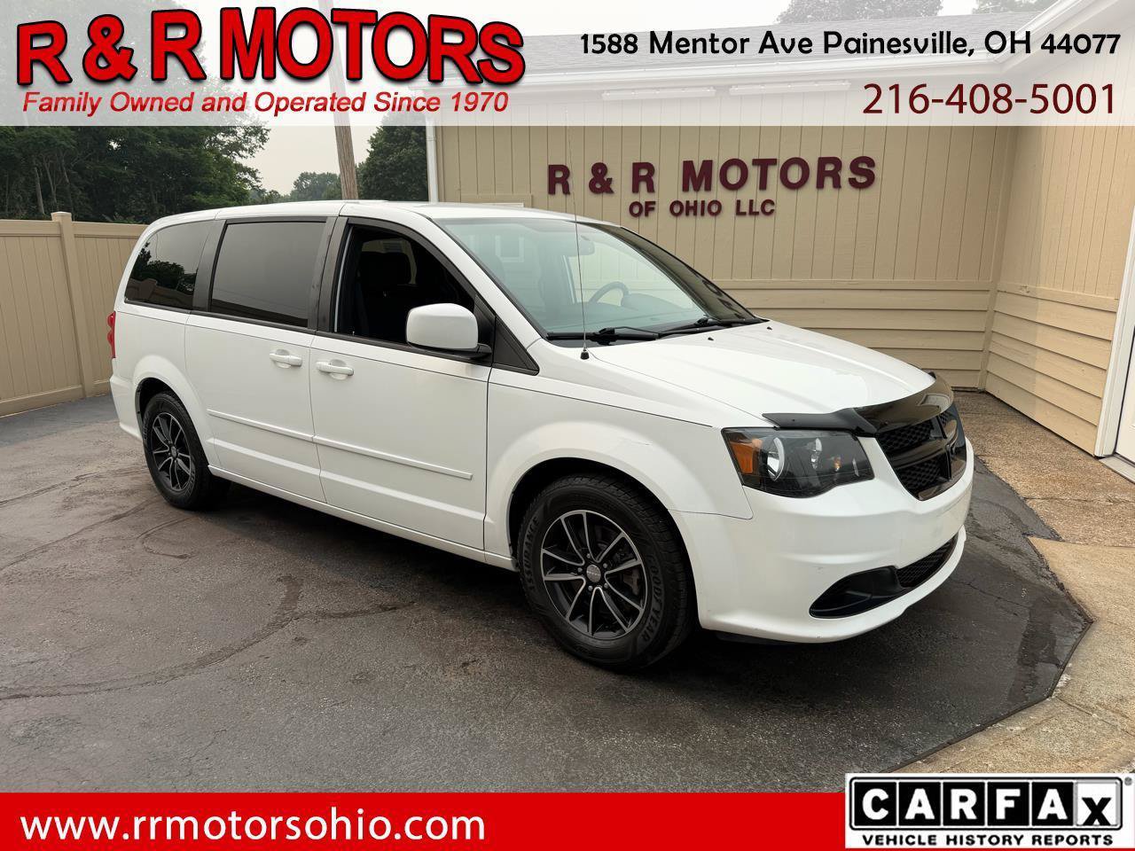 Used 2017 Dodge Grand Caravan SE FWD image 1