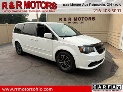 Used 2017 Dodge Grand Caravan SE