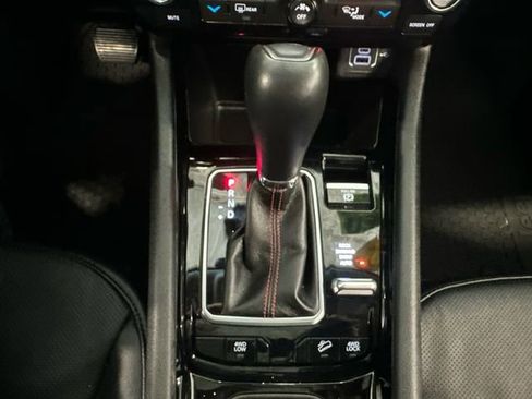 Used 2022 Jeep Compass Trailhawk w/ Trailhawk Elite Group image 24