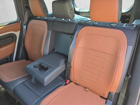 New 2026 Land Rover Defender 110 OCTA AWD/4WD image 13