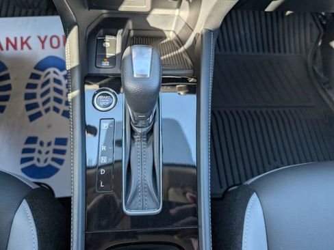 Used 2024 Nissan Kicks SR w/ SR Premium Package image 15