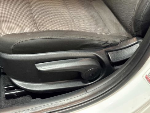 Used 2019 Hyundai Accent Limited image 19