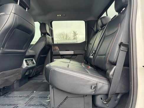 Used 2024 Ford F250 Lariat w/ Lariat Ultimate Package image 44