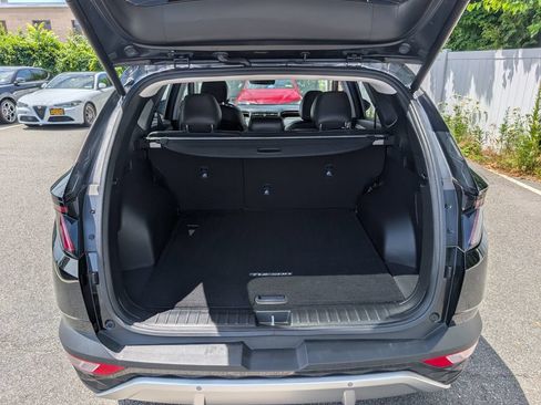 Used 2023 Hyundai Tucson Limited AWD/4WD image 19