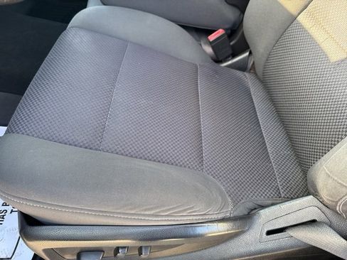 Used 2017 Chevrolet Silverado 2500 LT image 38