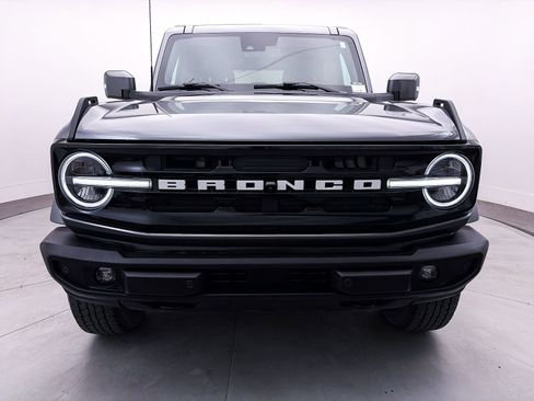Used 2023 Ford Bronco Outer Banks AWD/4WD image 10